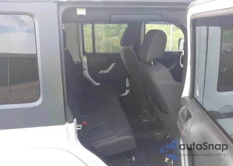 2013 Jeep Wrangler Unlimited Sahara из США, поврежденный, VIN 1C4BJWEG1DL502969